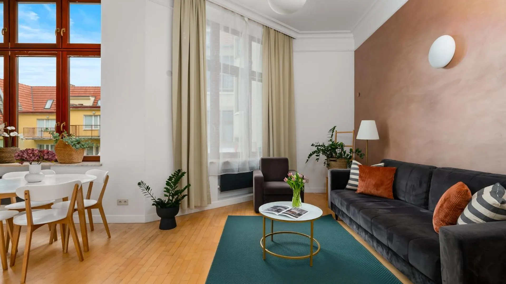 Golden Market Square - 3Rooms, 90M2 Of Comfort & Quiet - As Home Apartamenty R502 Wroclaw Apartment