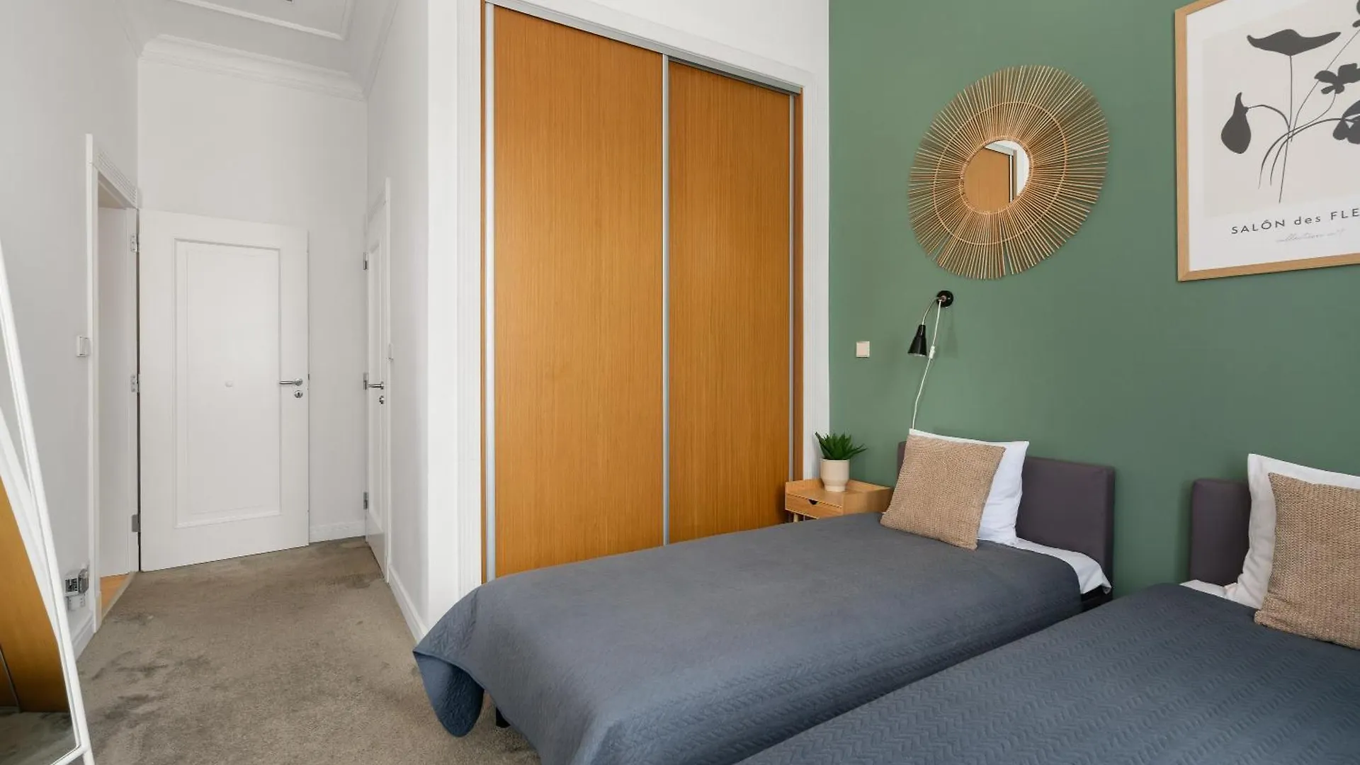 Golden Market Square - 3Rooms, 90M2 Of Comfort & Quiet - As Home Apartamenty R502 Wroclaw 0*,  Poland